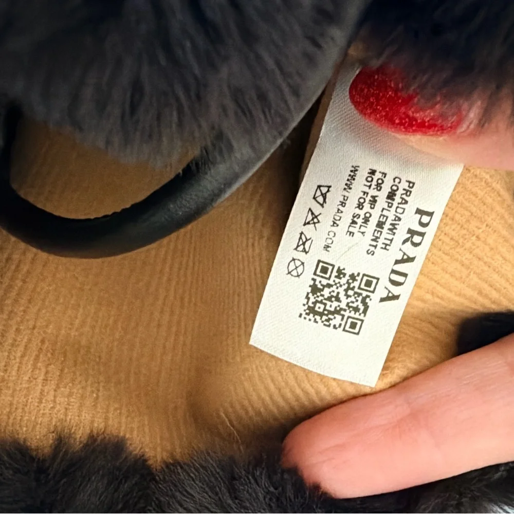 Prada Black Fur Tote - Picture 2 of 3